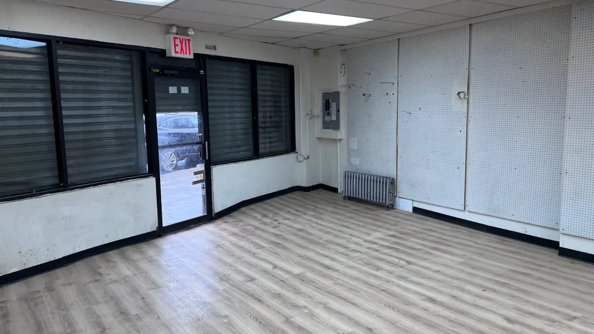 Property at 59-26 Grand Ave, Maspeth, NY 11378 15