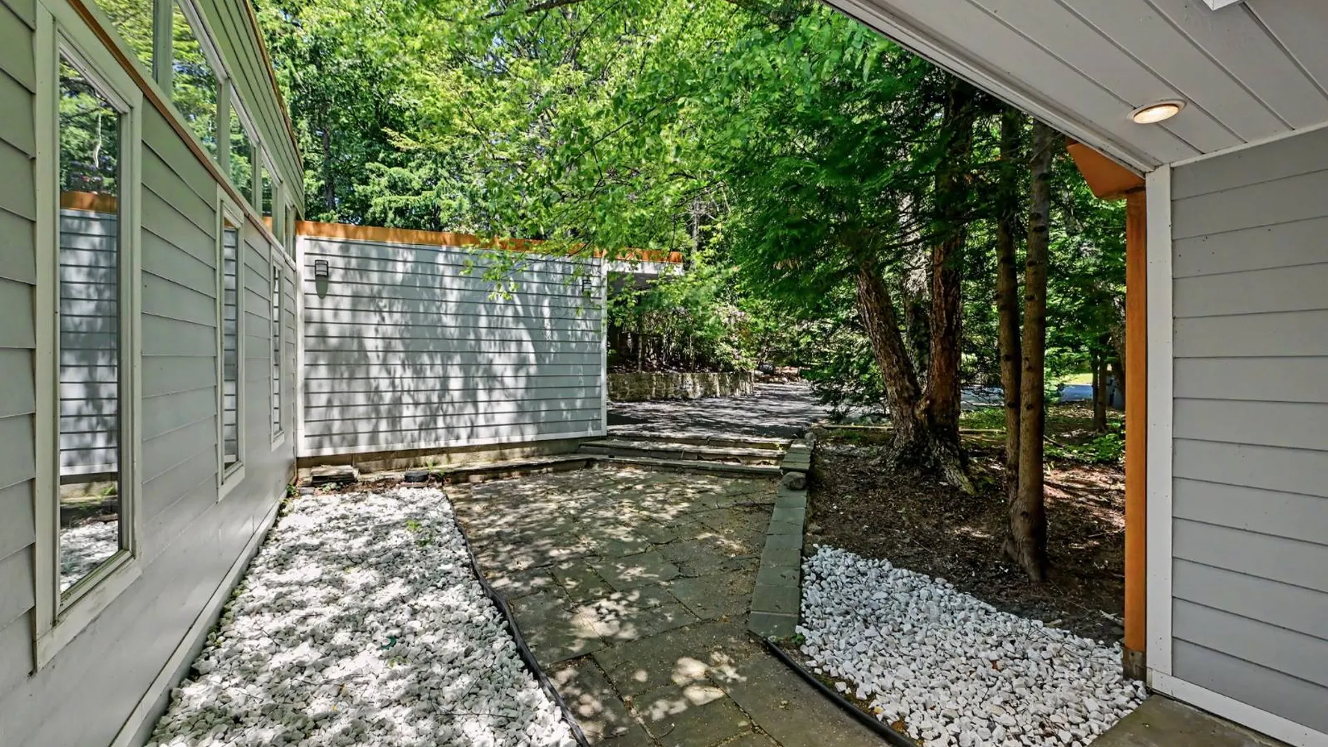Property at 36 Crosshill Rd, Hartsdale, NY 10530 20