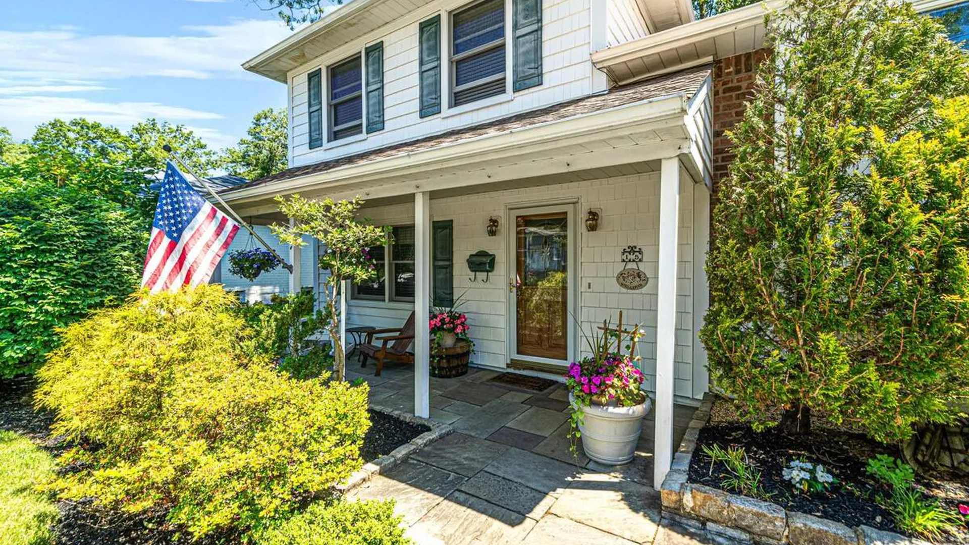Property at 15 Wood Drive, Oyster Bay, NY 11771 4