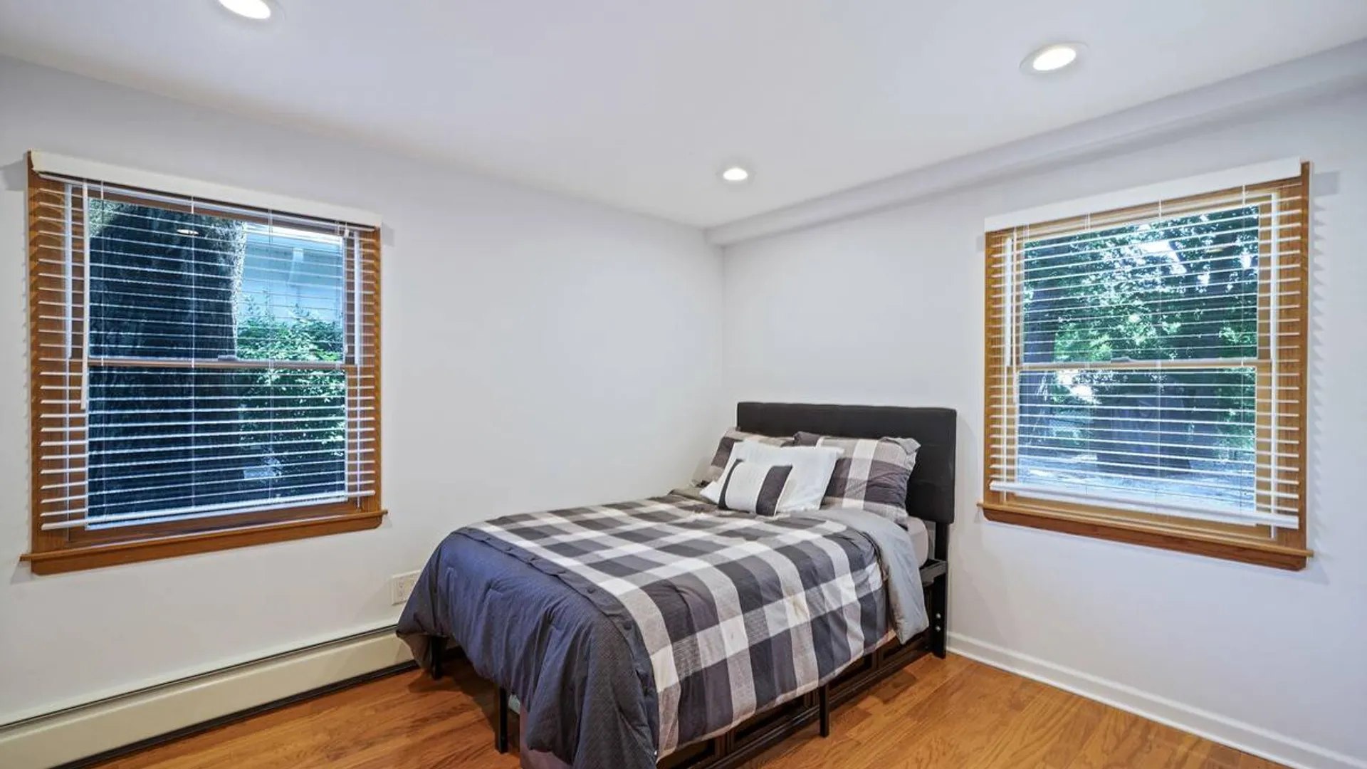 Property at 15 Wood Drive, Oyster Bay, NY 11771 25