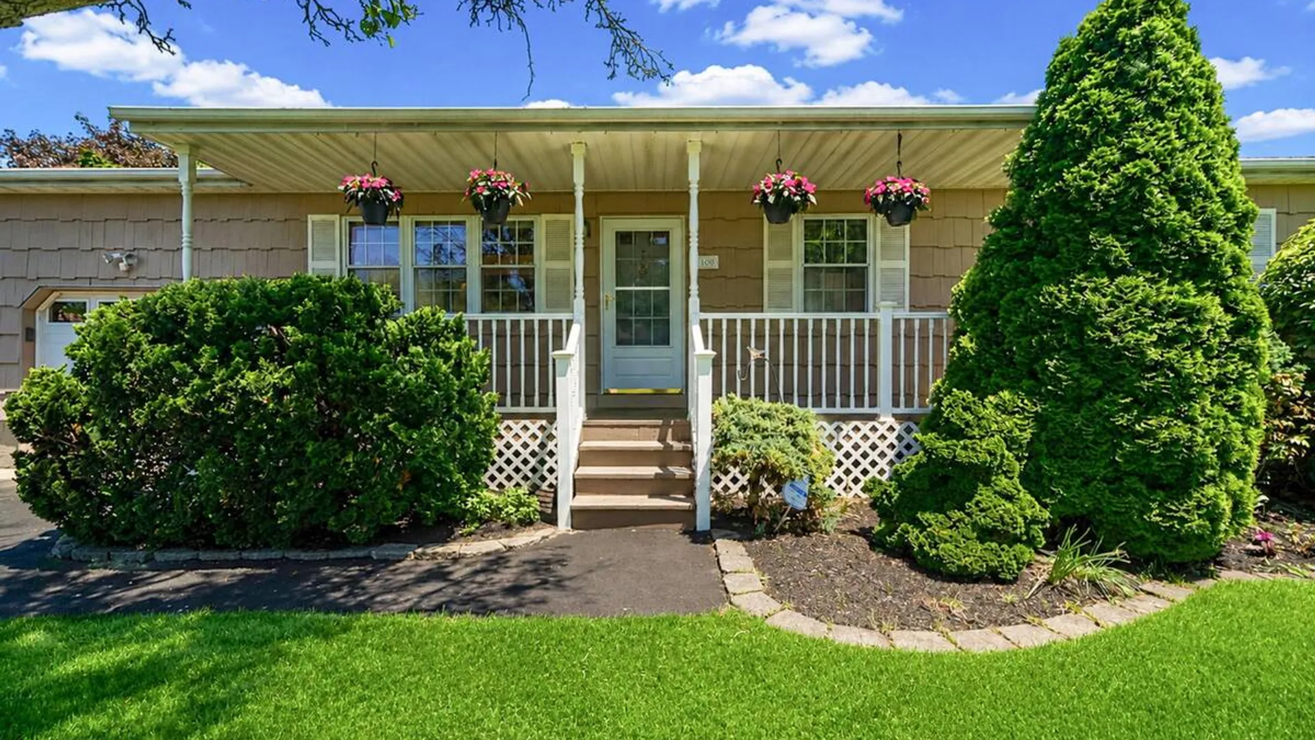 Property at 100 Donna Drive, Baiting Hollow, NY 11933 4