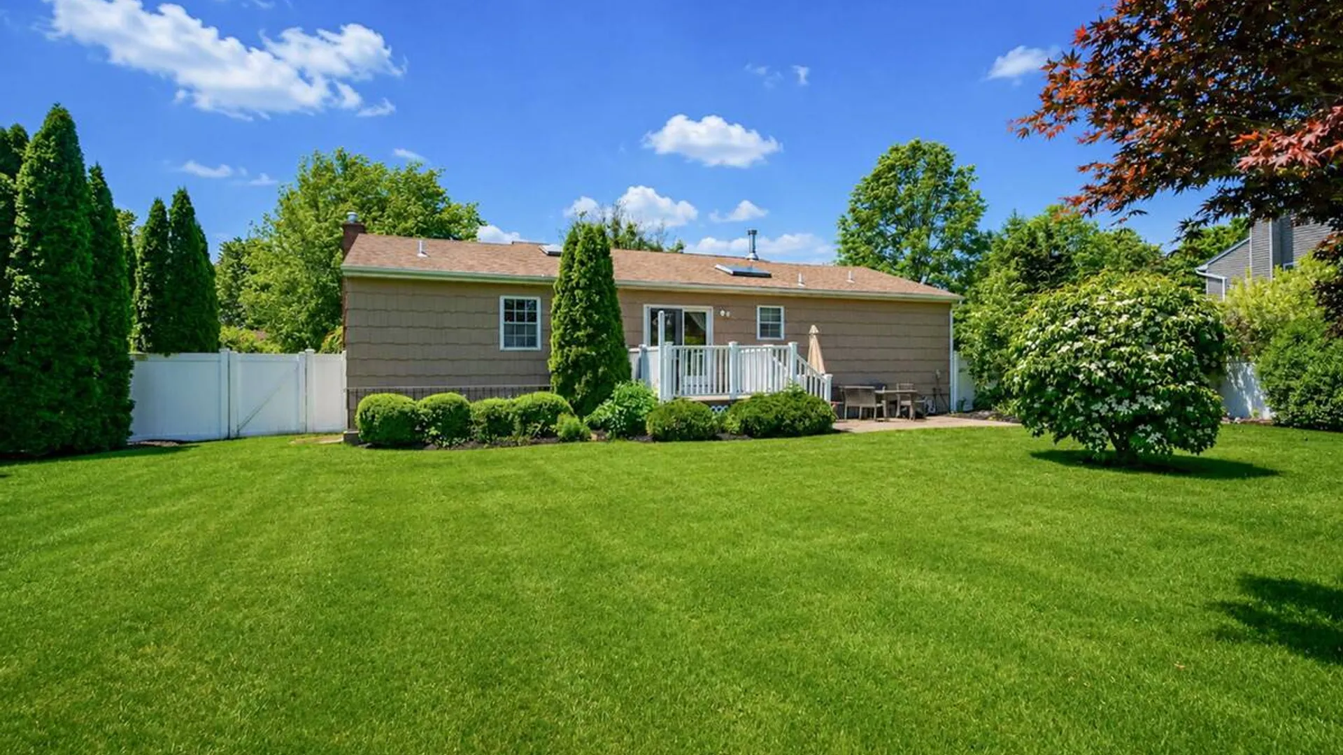 Property at 100 Donna Drive, Baiting Hollow, NY 11933 7
