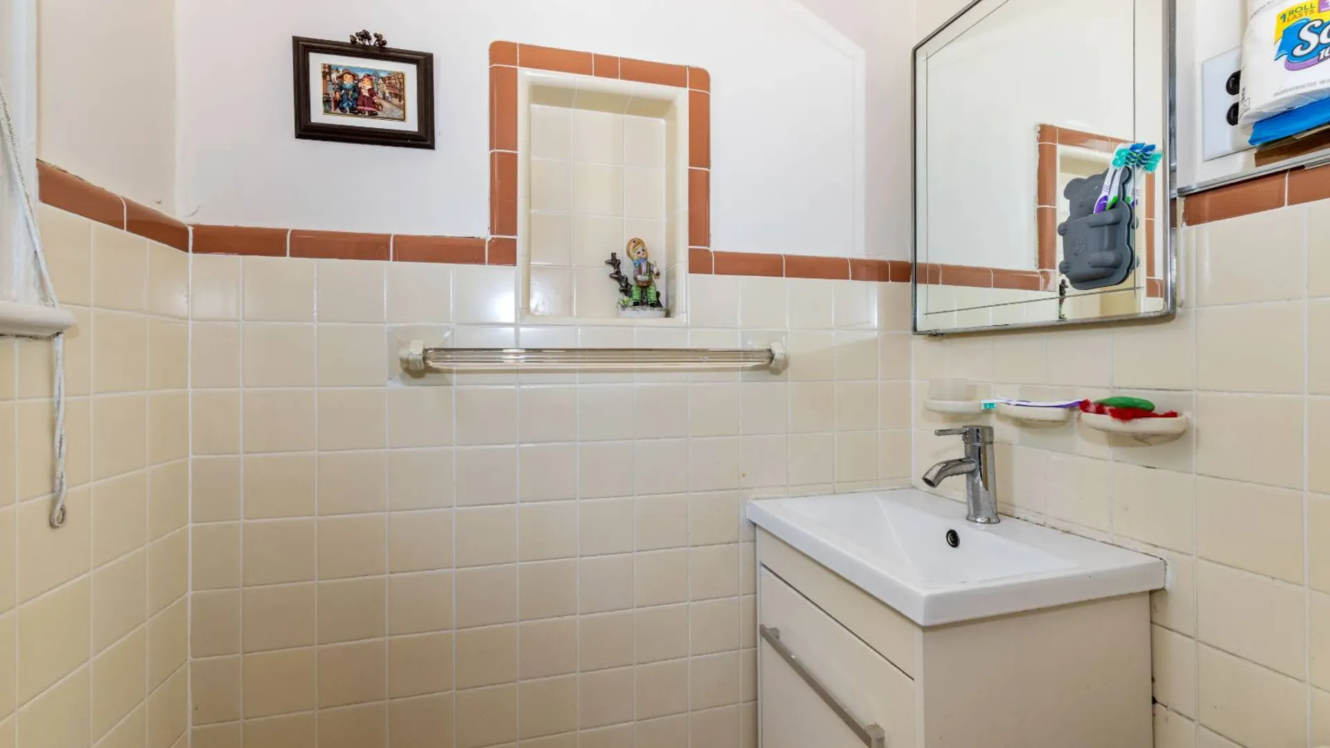 Property at 35-33 171st St, Flushing, NY 11358 8