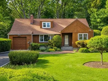Property at 9 Sheep Pasture Lane, Huntington, NY 11743