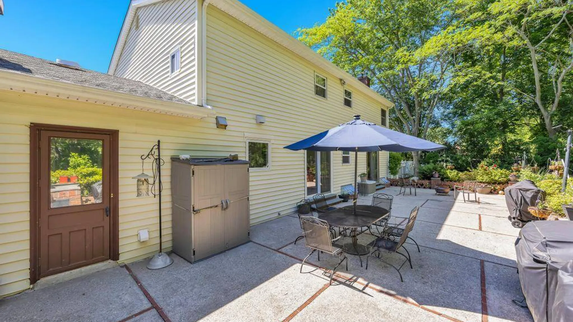 Property at 83 Strathmore Village Drive, South Setauket, NY 11720 4