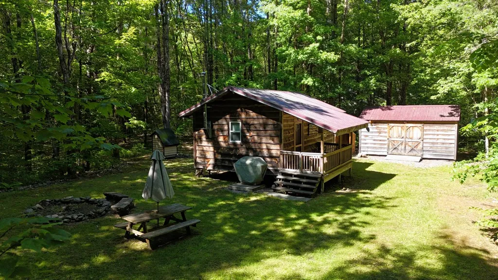 Property at 9 Maple Landing Rd, Altmar, NY 13302