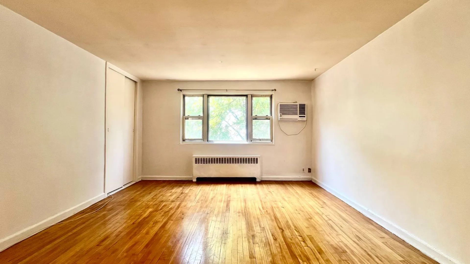 Property at 1087 Shore Pkwy, Brooklyn, NY 11228 2