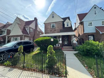 Property at 133-22 228th St, Laurelton, NY 11413