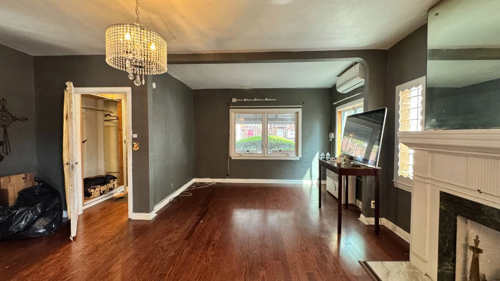 Property at 133-22 228th St, Laurelton, NY 11413 5