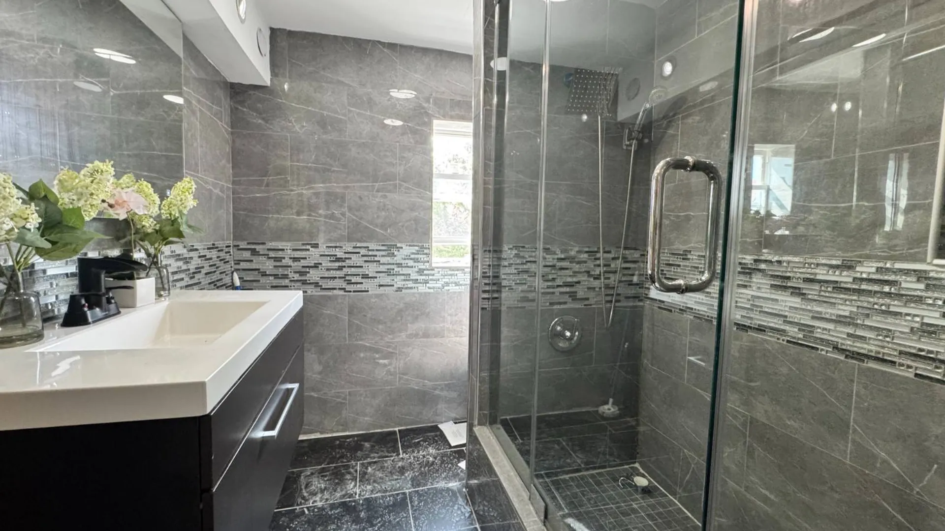 Property at 133-22 228th St, Laurelton, NY 11413 19