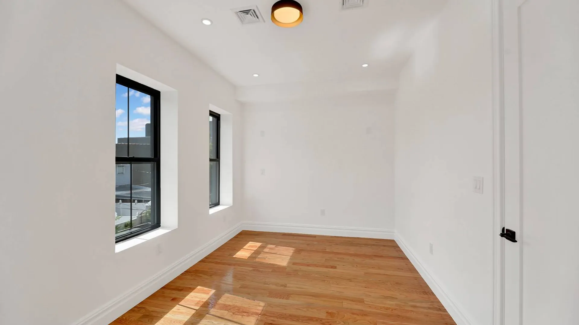 Property at 656 alabama, brooklyn, NY 11207 12