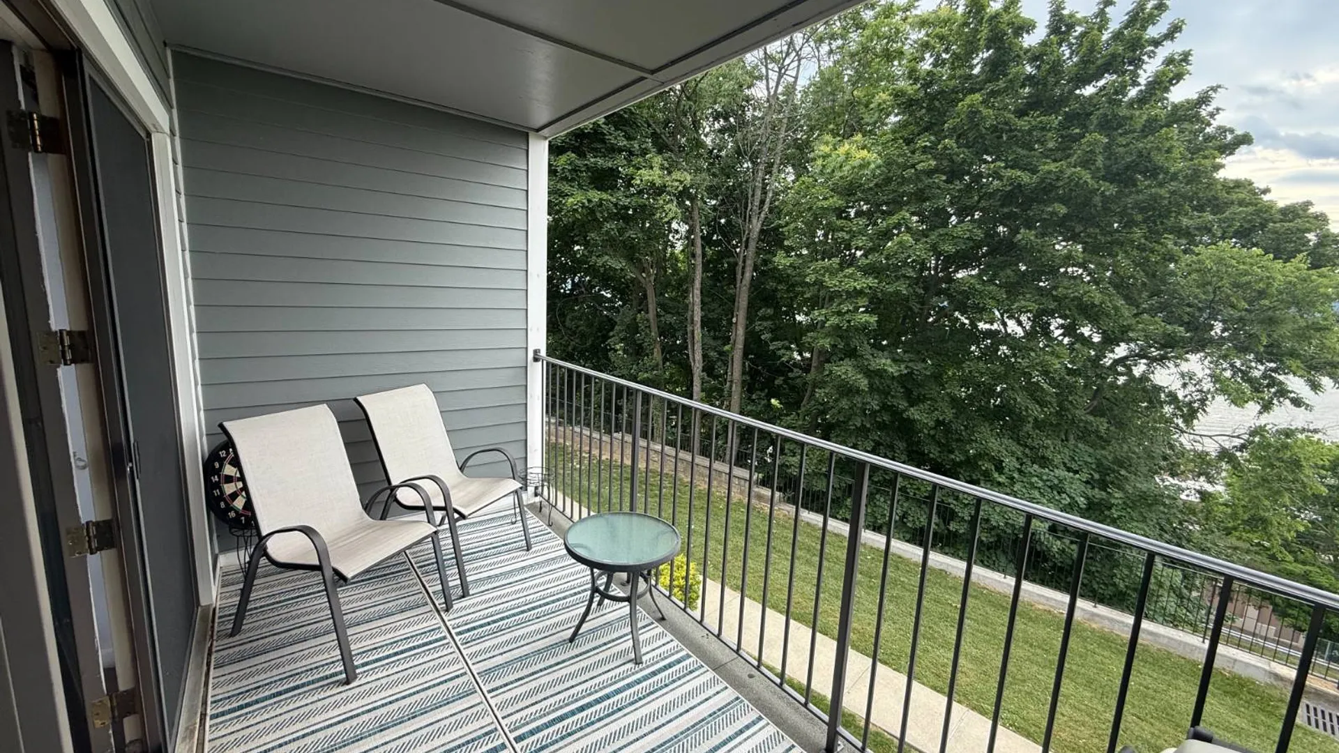 Property at 23 Hudson Point Ln, Ossining, NY 10562 4