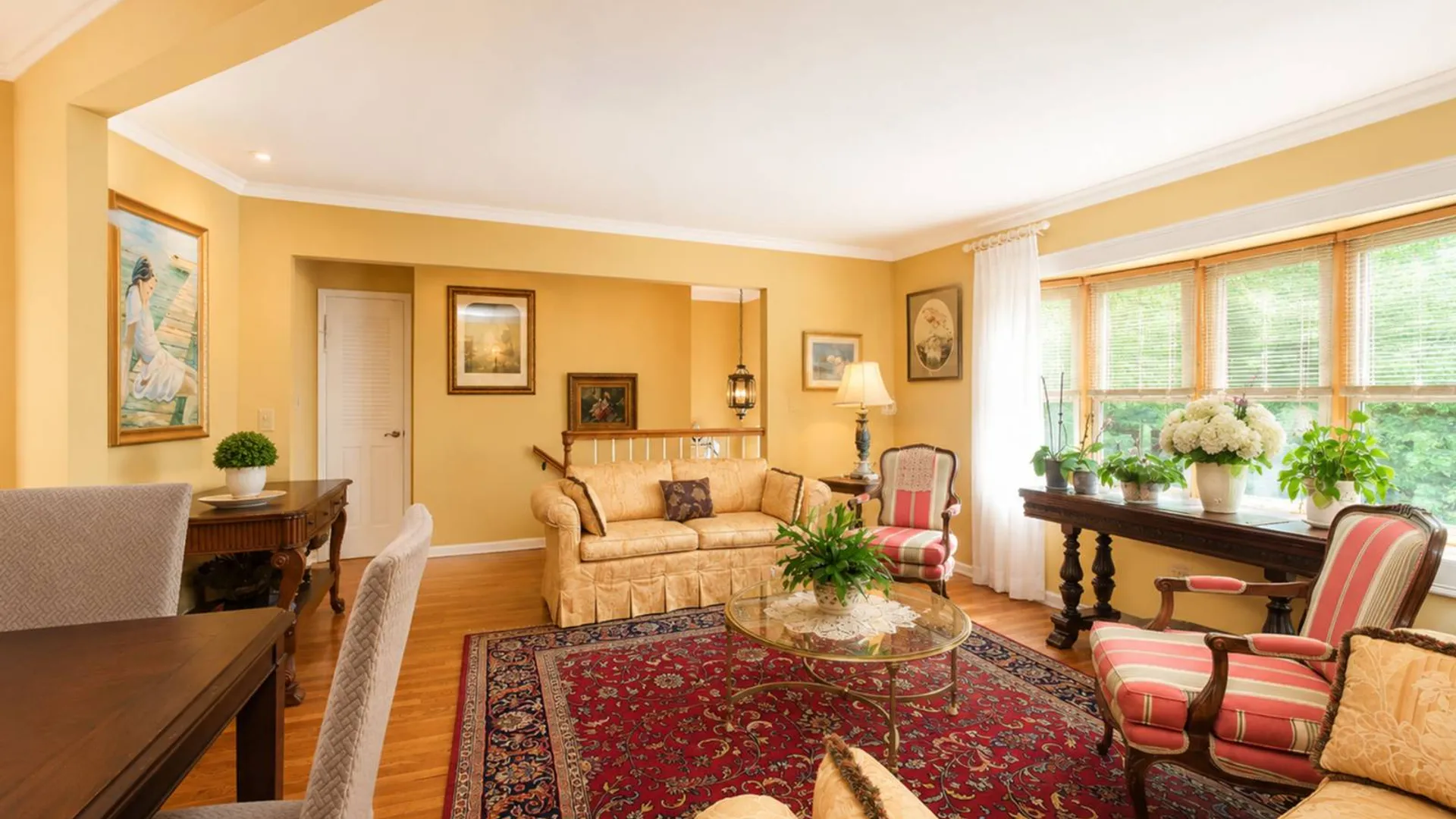 Property at 19 elias place, Staten Island, NY 10314 10