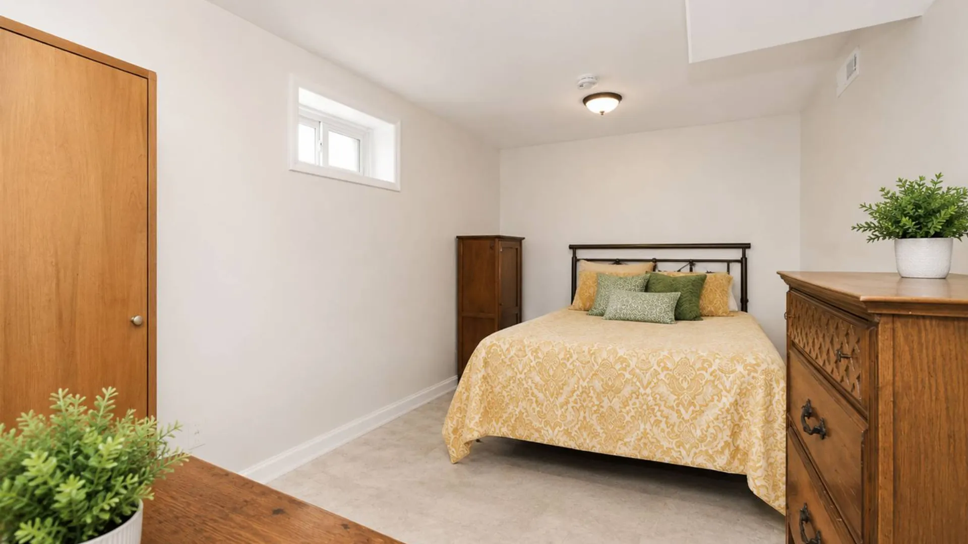 Property at 19 elias place, Staten Island, NY 10314 28