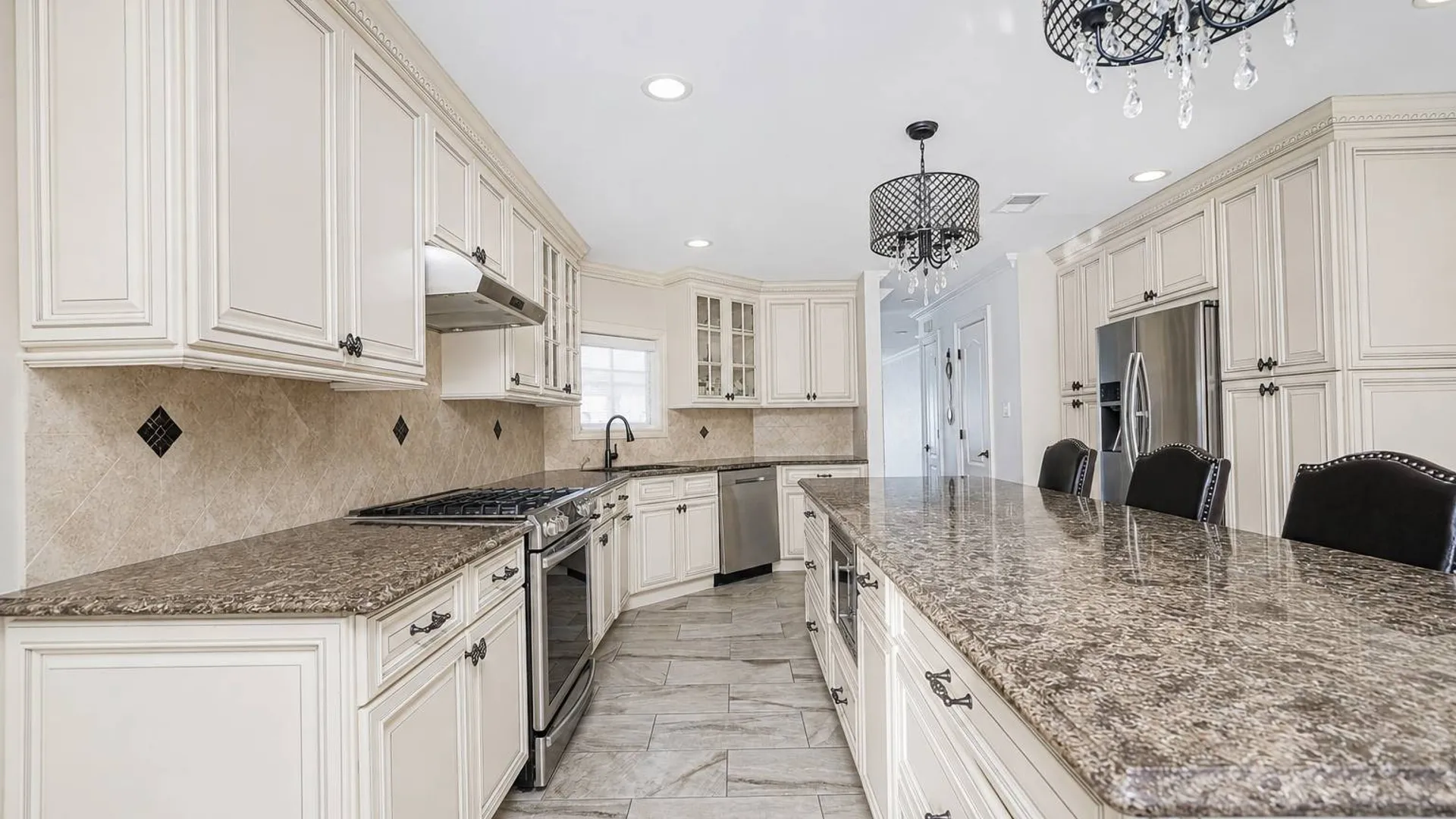Property at 80 Harris Lane, Staten Island, NY 10309 10