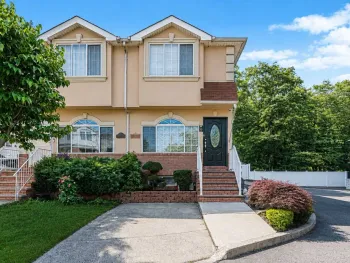 Property at 80 Harris Lane, Staten Island, NY 10309