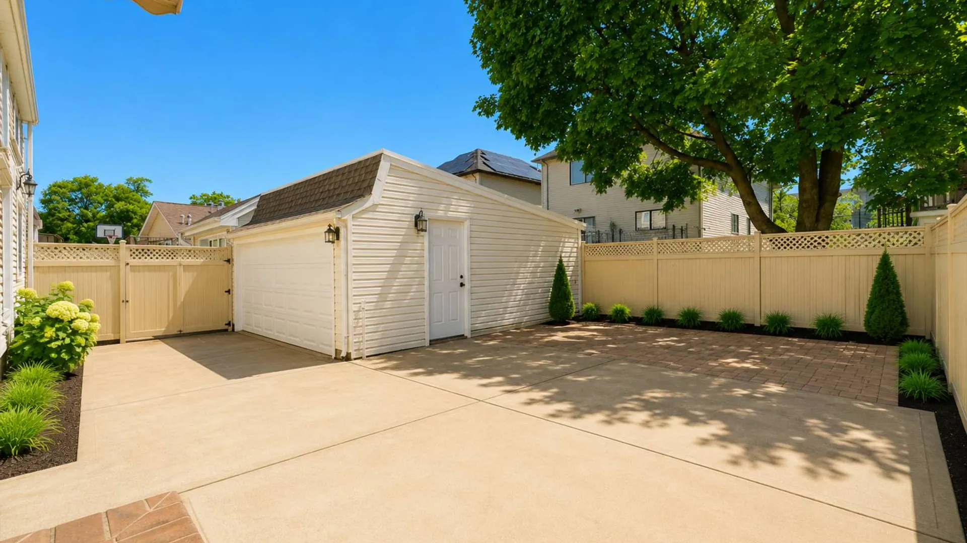 Property at 69 Chelsea St, Staten Island, NY 10307 34