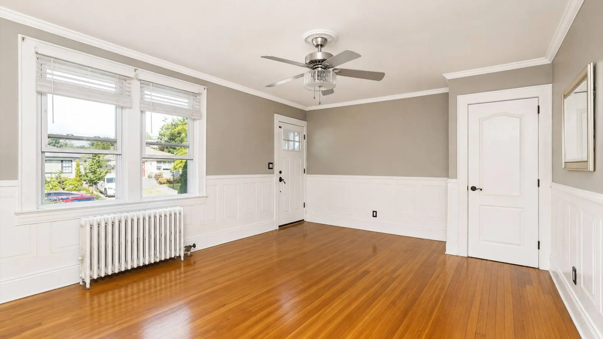 Property at 69 Chelsea St, Staten Island, NY 10307 4