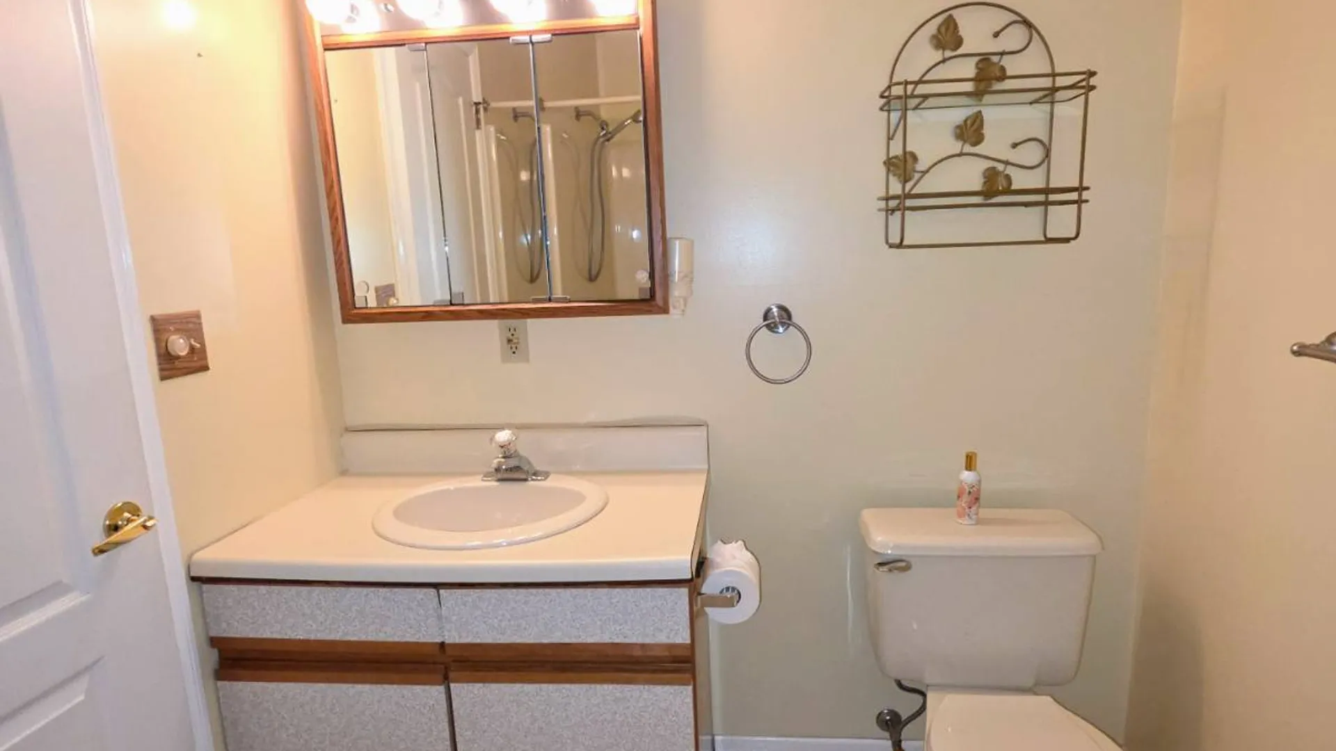 Property at 3B Tupelo Dr, Clifton Park, NY 12065 42
