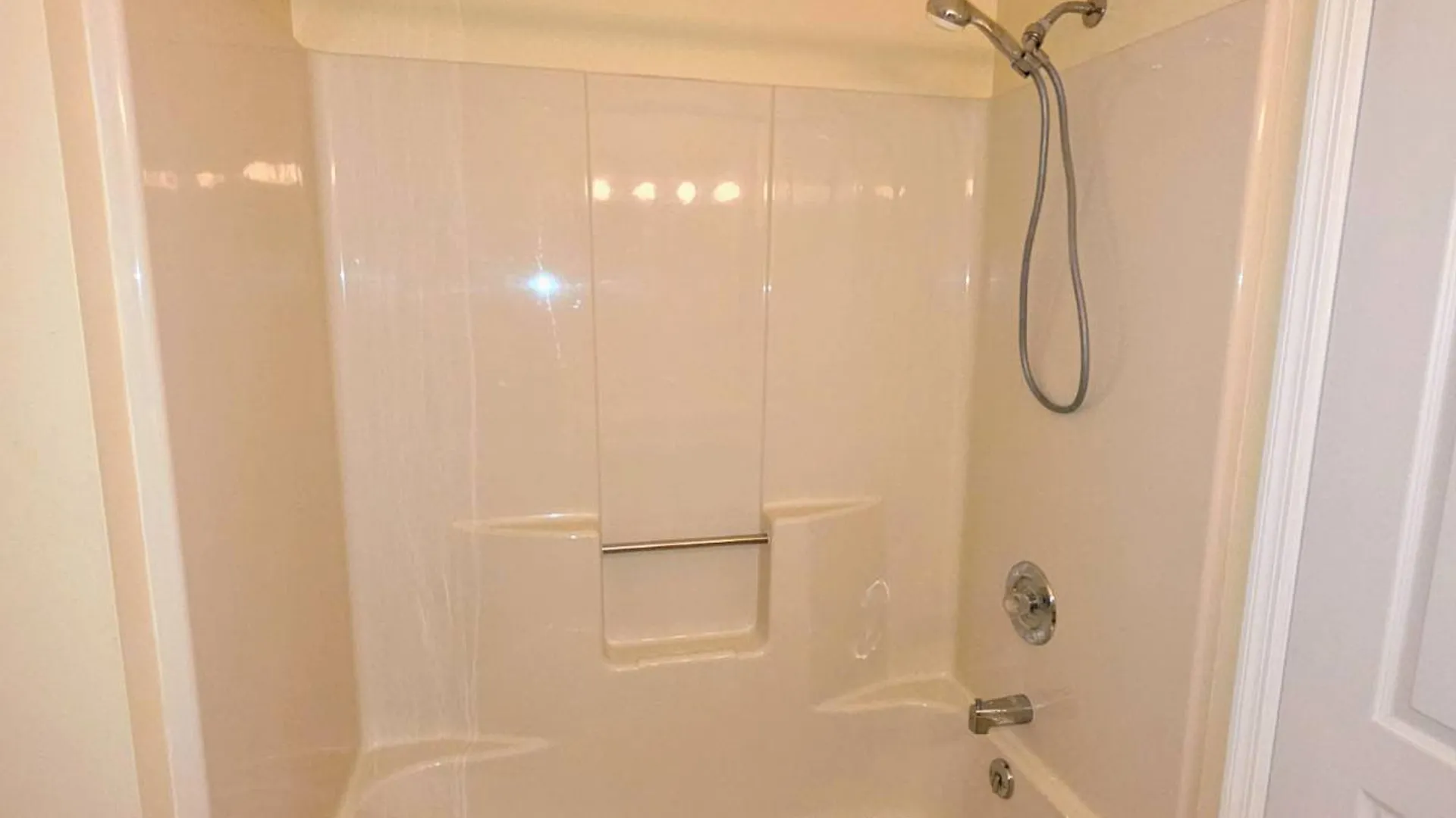 Property at 3B Tupelo Dr, Clifton Park, NY 12065 44