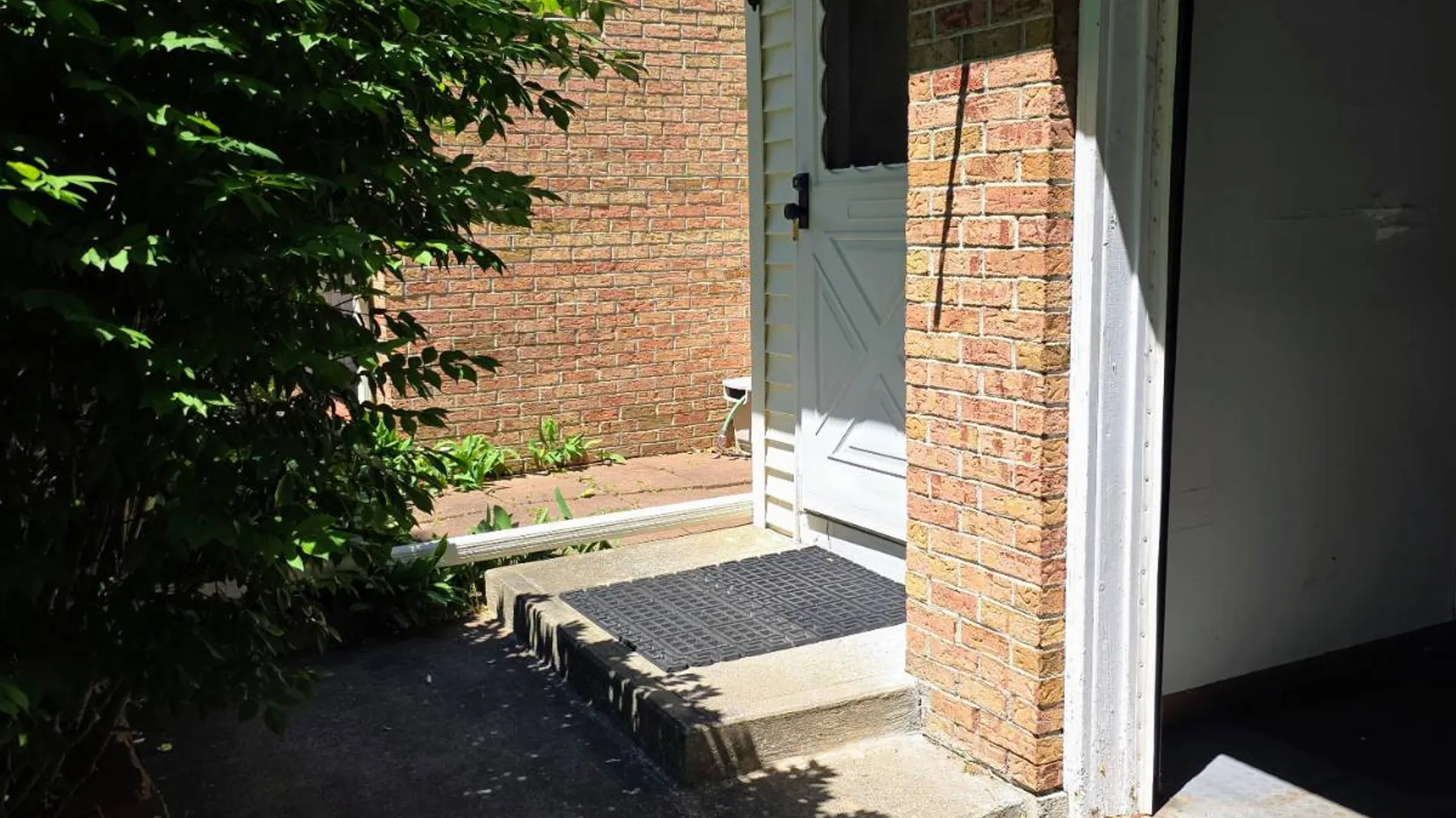 Property at 3B Tupelo Dr, Clifton Park, NY 12065 4