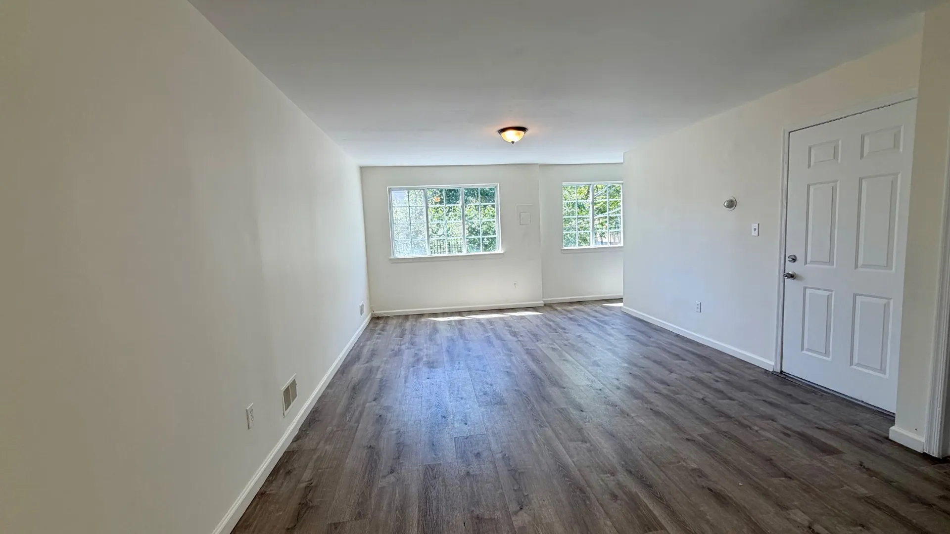 Property at 43 Benziger Avenue, Staten Island, NY 10301 4