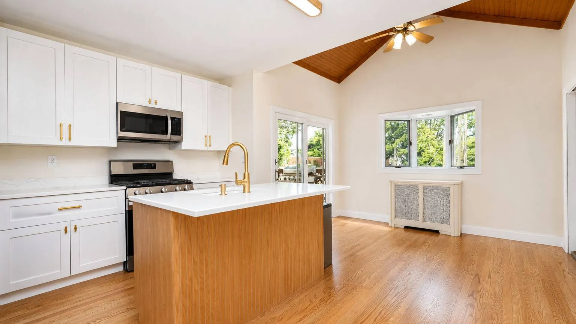 Property at 113 HILLCREST, staten island, NY 10308 8
