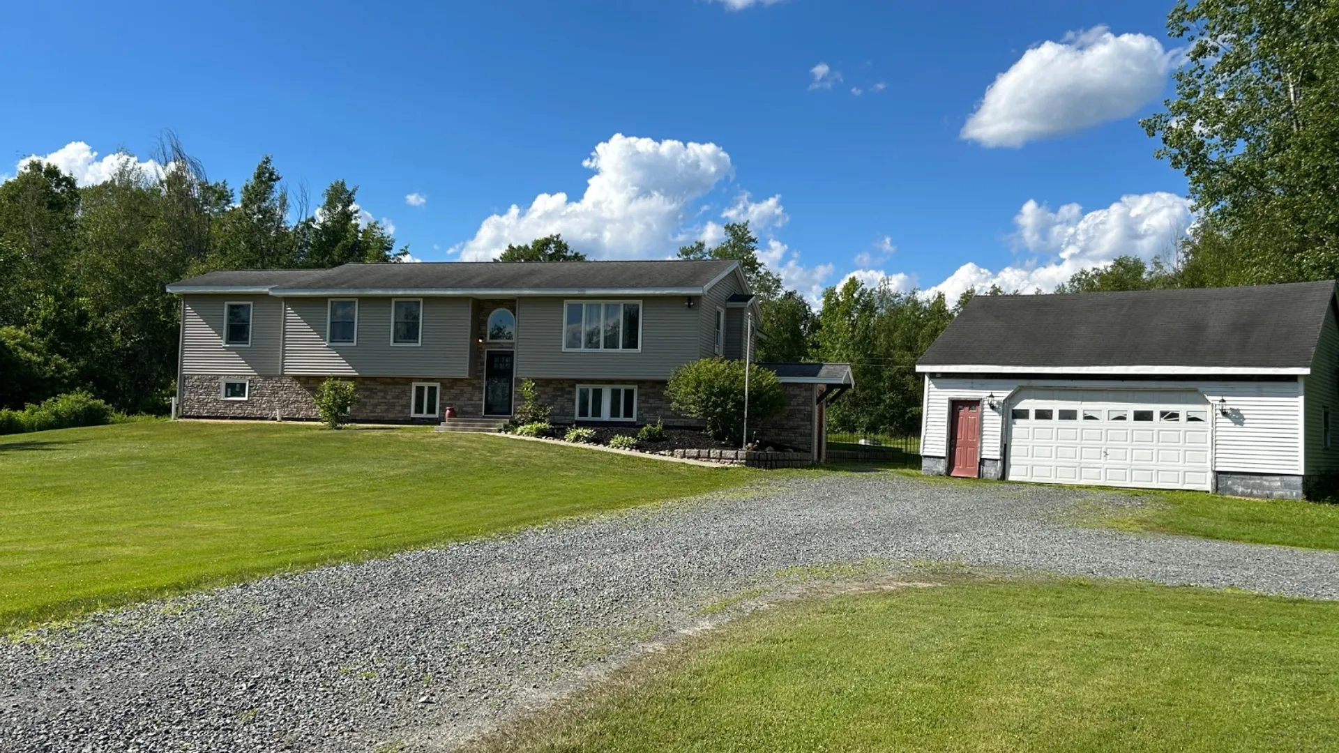 Property at 123 Stairs Rd, Amsterdam, NY 12010 8