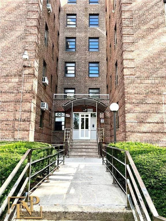 Property at 2645 Homecrest Ave, Brooklyn, New York, NY 11235