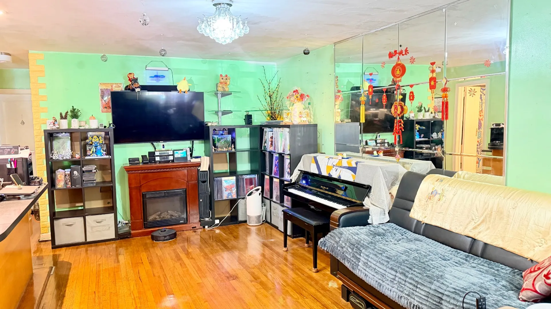 Property at 84-42 57th Ave, Elmhurst, NY 11373 7