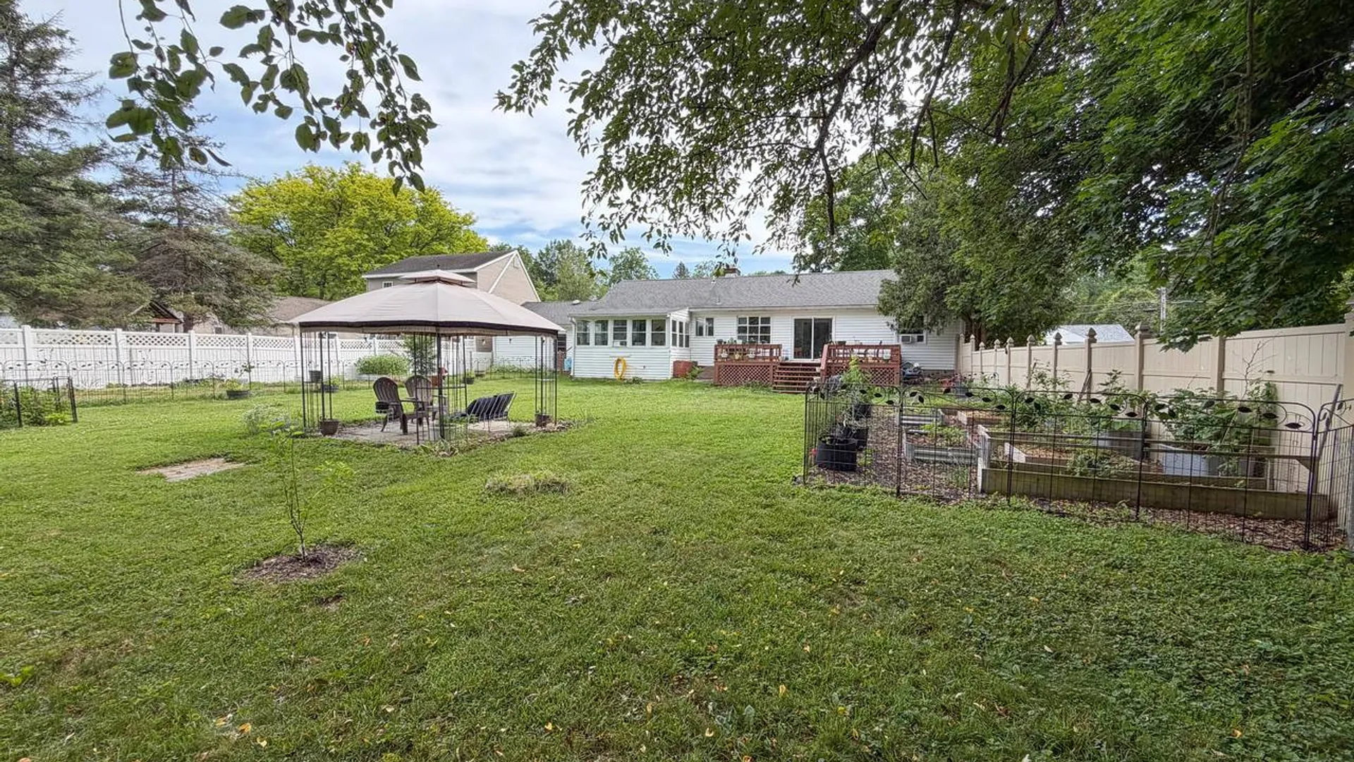 Property at 704 Westwood Dr, Herkimer, NY 13350 19