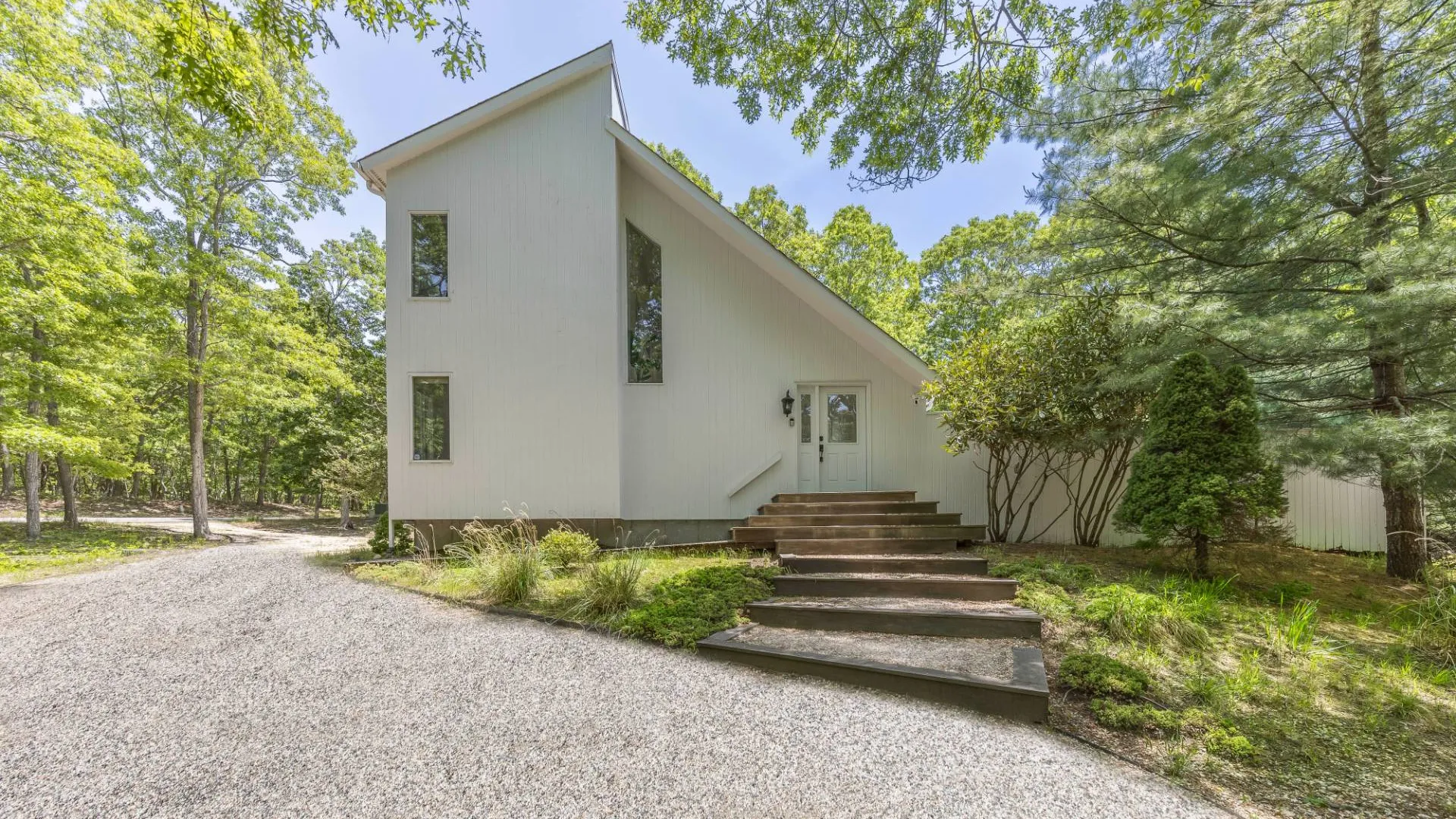 Property at 147 Sycamore Drive, East Hampton, NY 11937 5