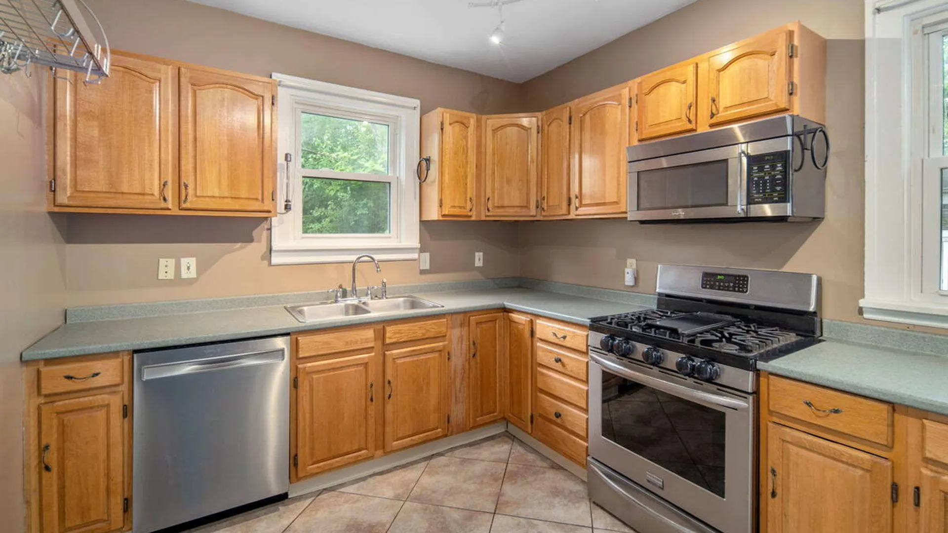 Property at 102 Delaware Avenue, Rensselaer, NY 12144 16