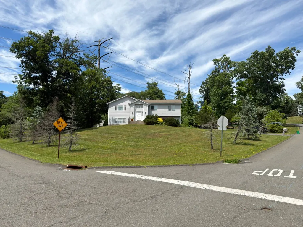 Property at 304 Quaker, Pomona, NY 10970