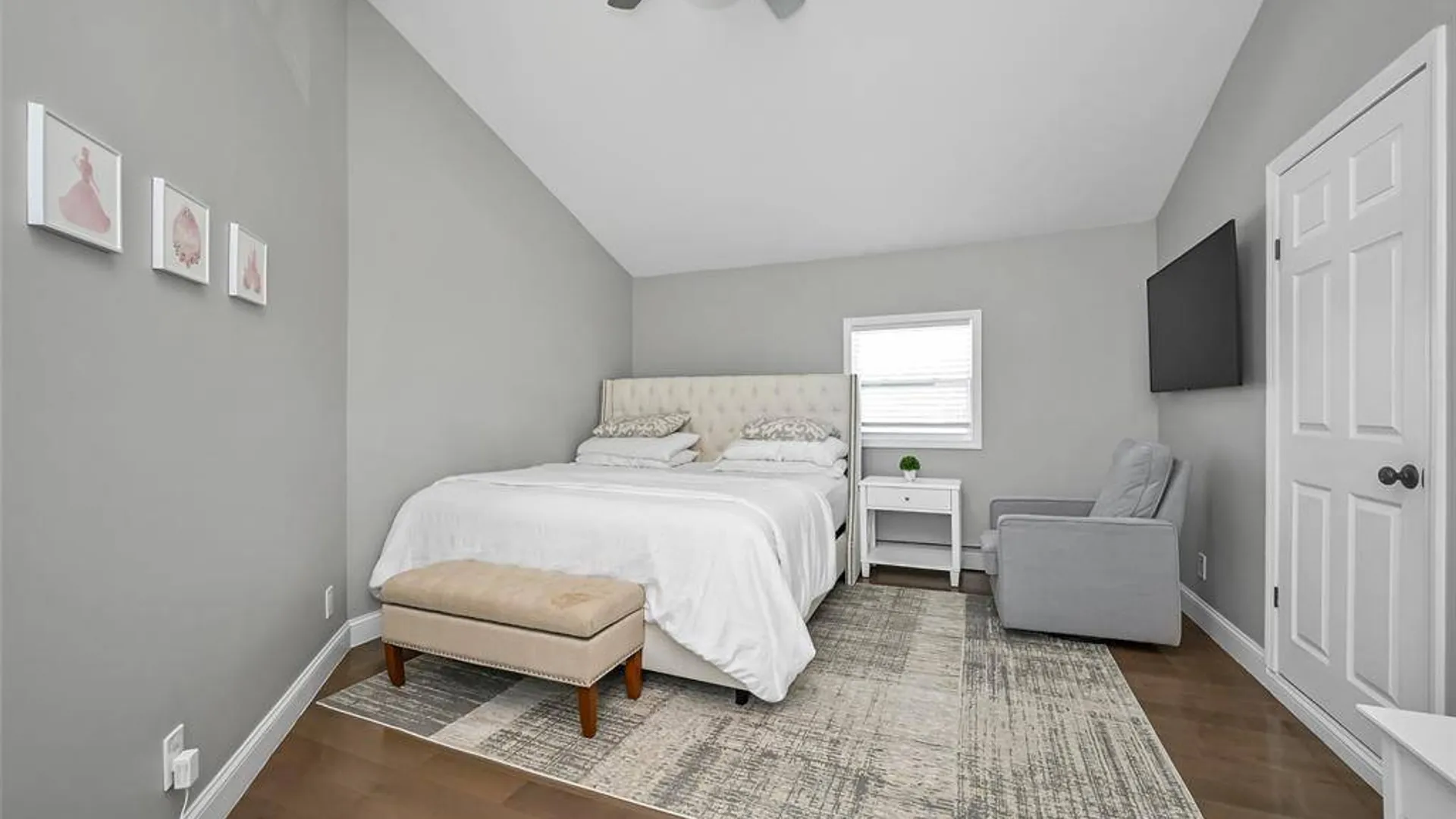 Property at 187 Memphis Avenue, South Floral Park, NY 11001 10