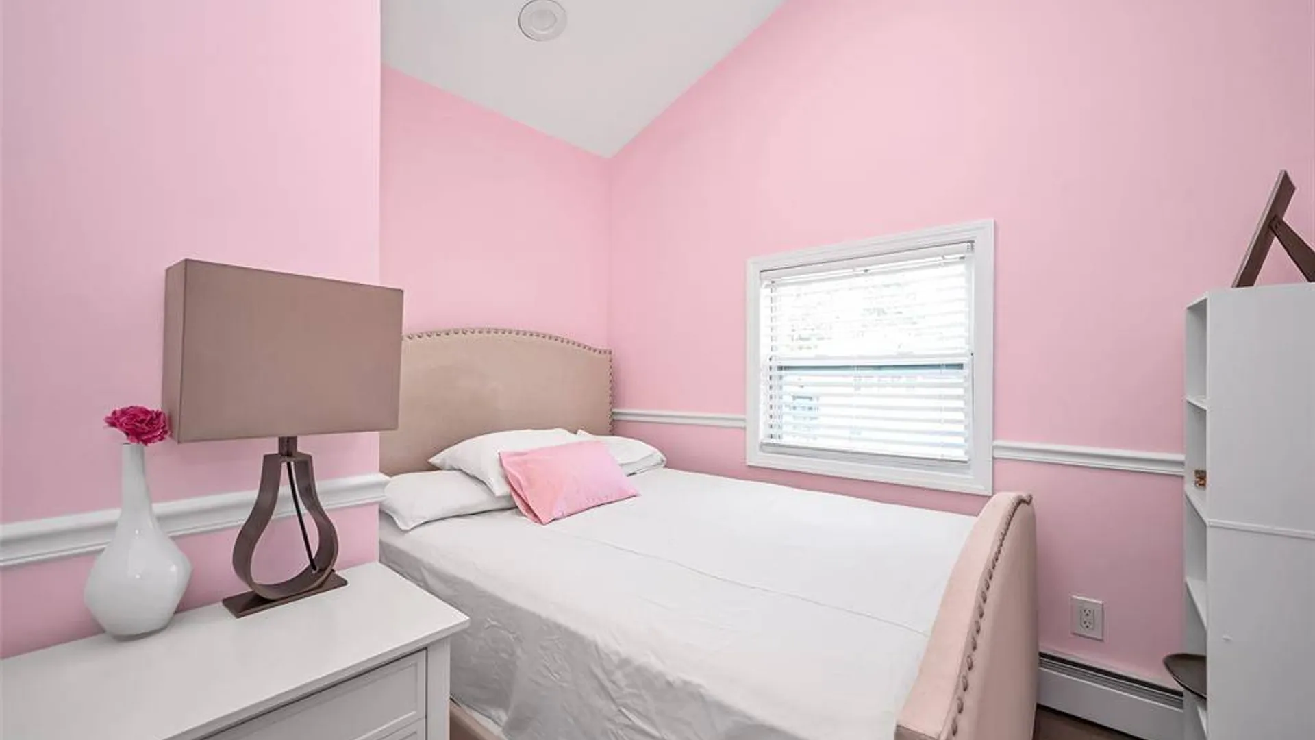 Property at 187 Memphis Avenue, South Floral Park, NY 11001 15