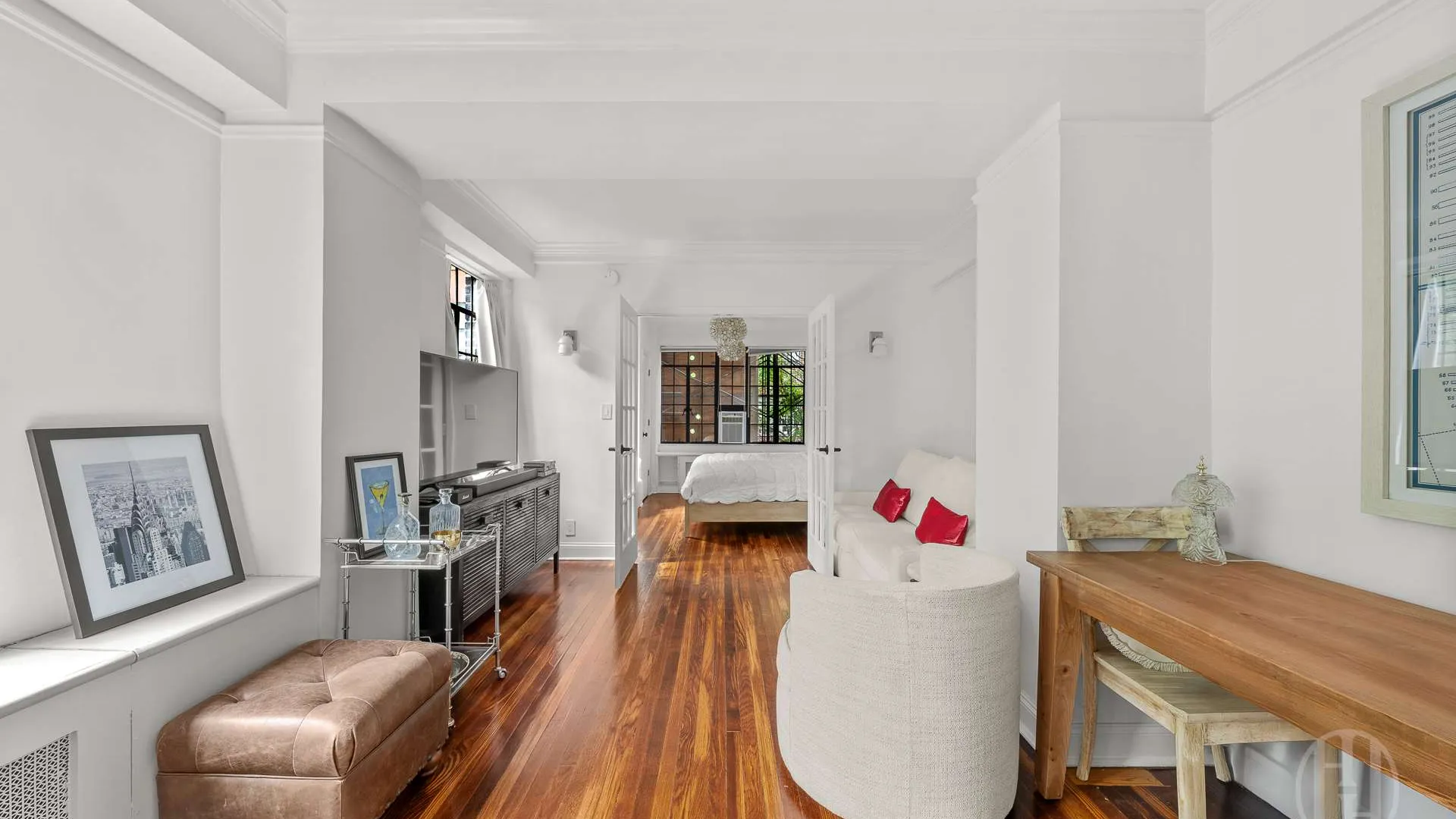 Property at 320 East 42nd Street, New York, NY 10017 5