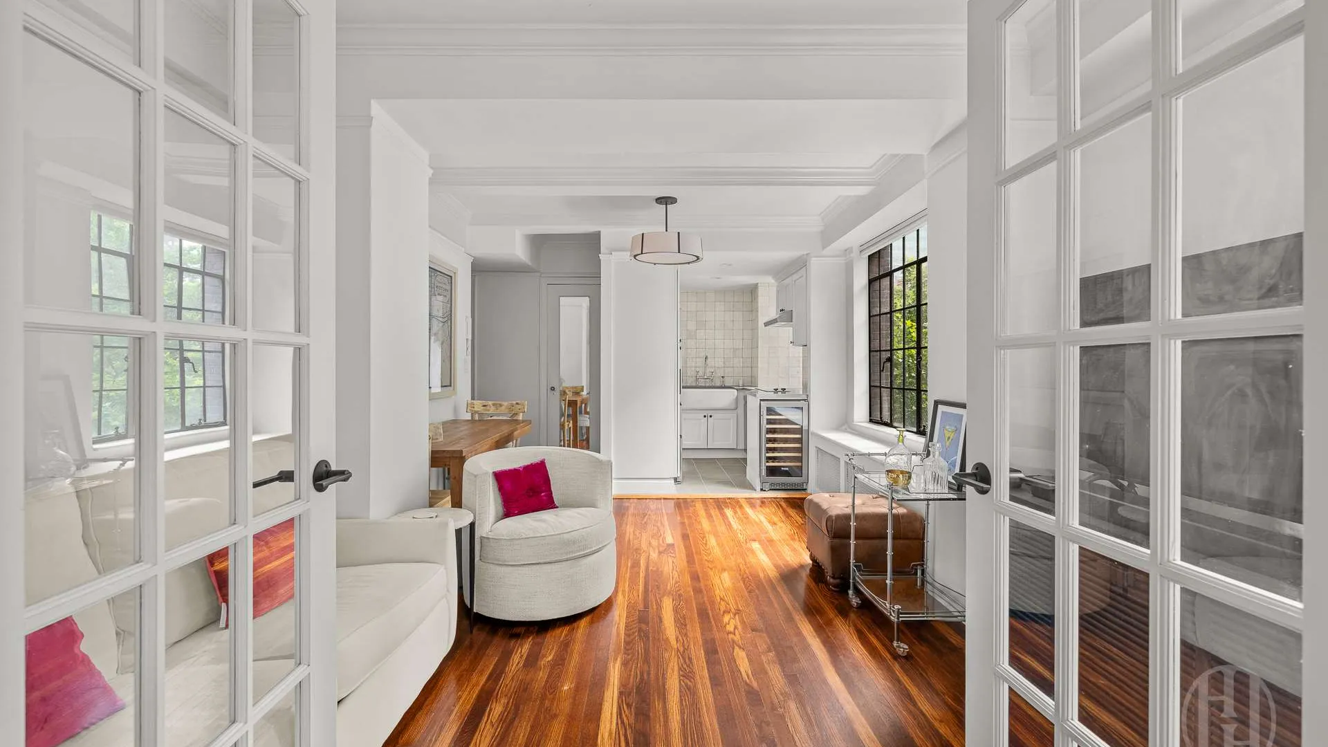 Property at 320 East 42nd Street, New York, NY 10017 11