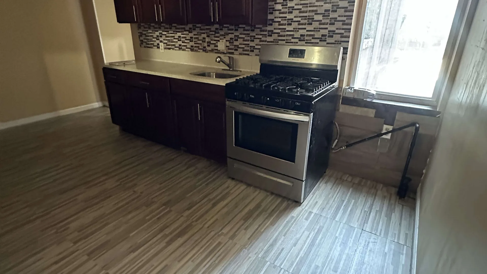 Property at 784 Garden St, Bronx, NY 10460 3