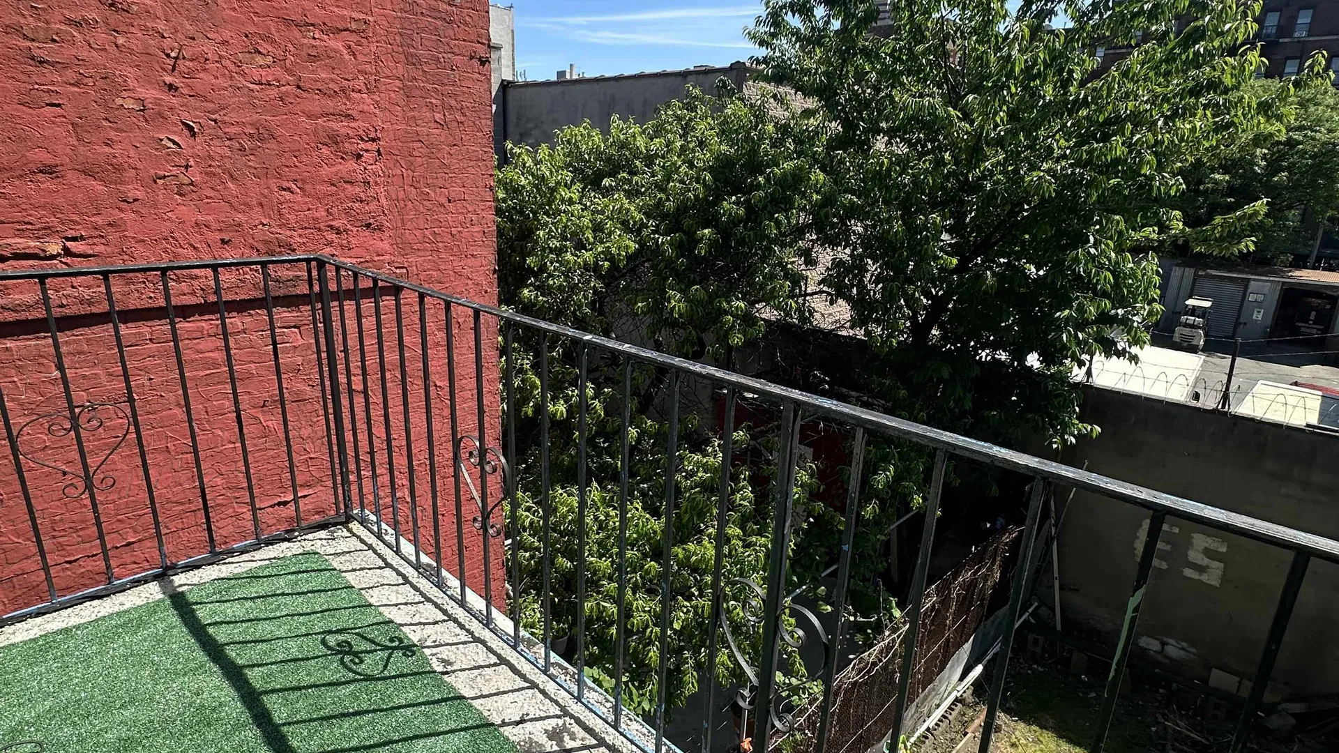 Property at 784 Garden St, Bronx, NY 10460 6