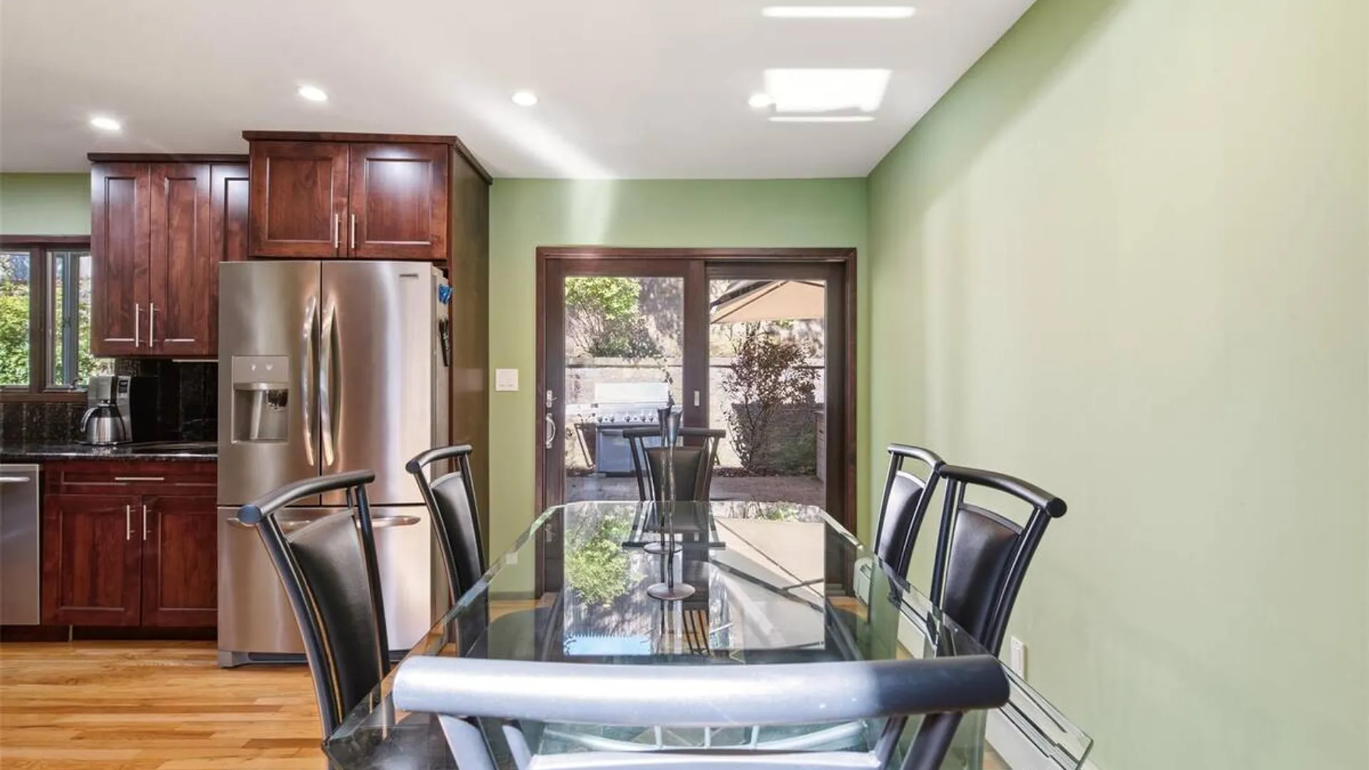 Property at 29 Vineyard Road, Huntington, NY 11743 8