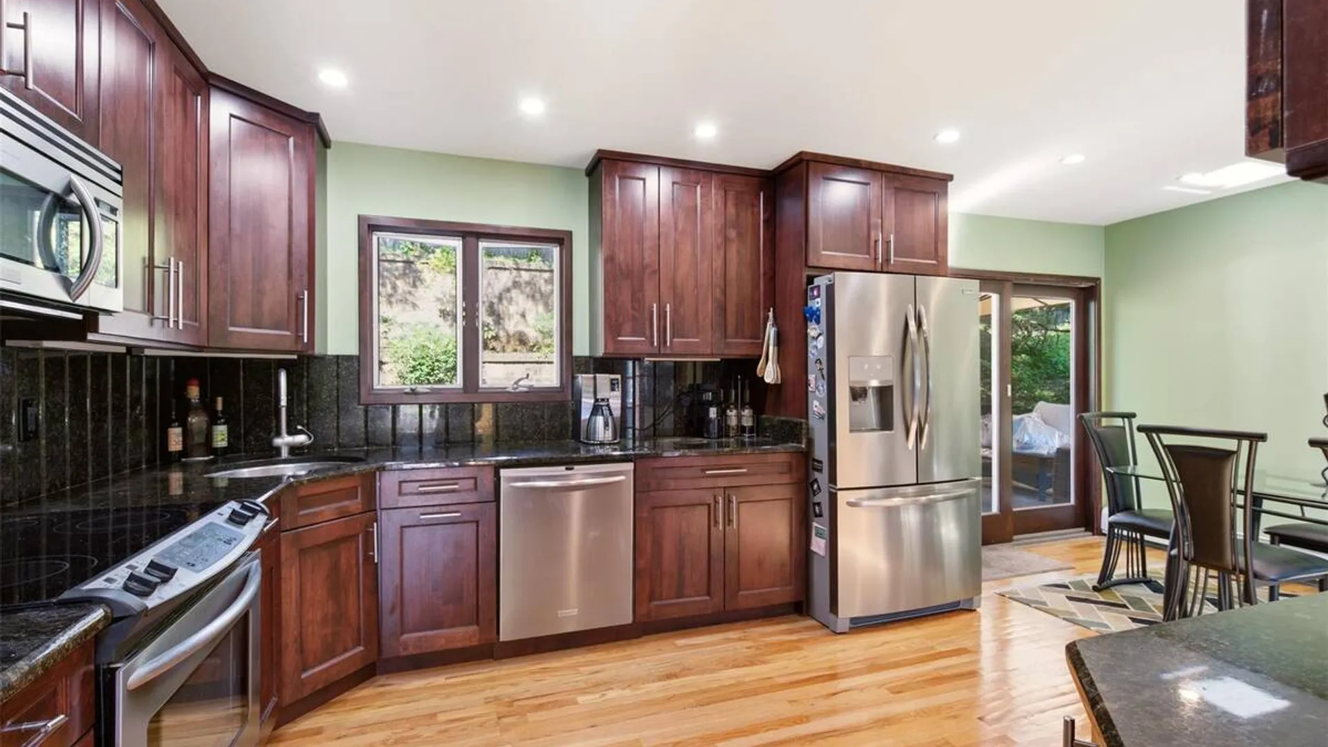 Property at 29 Vineyard Road, Huntington, NY 11743 9