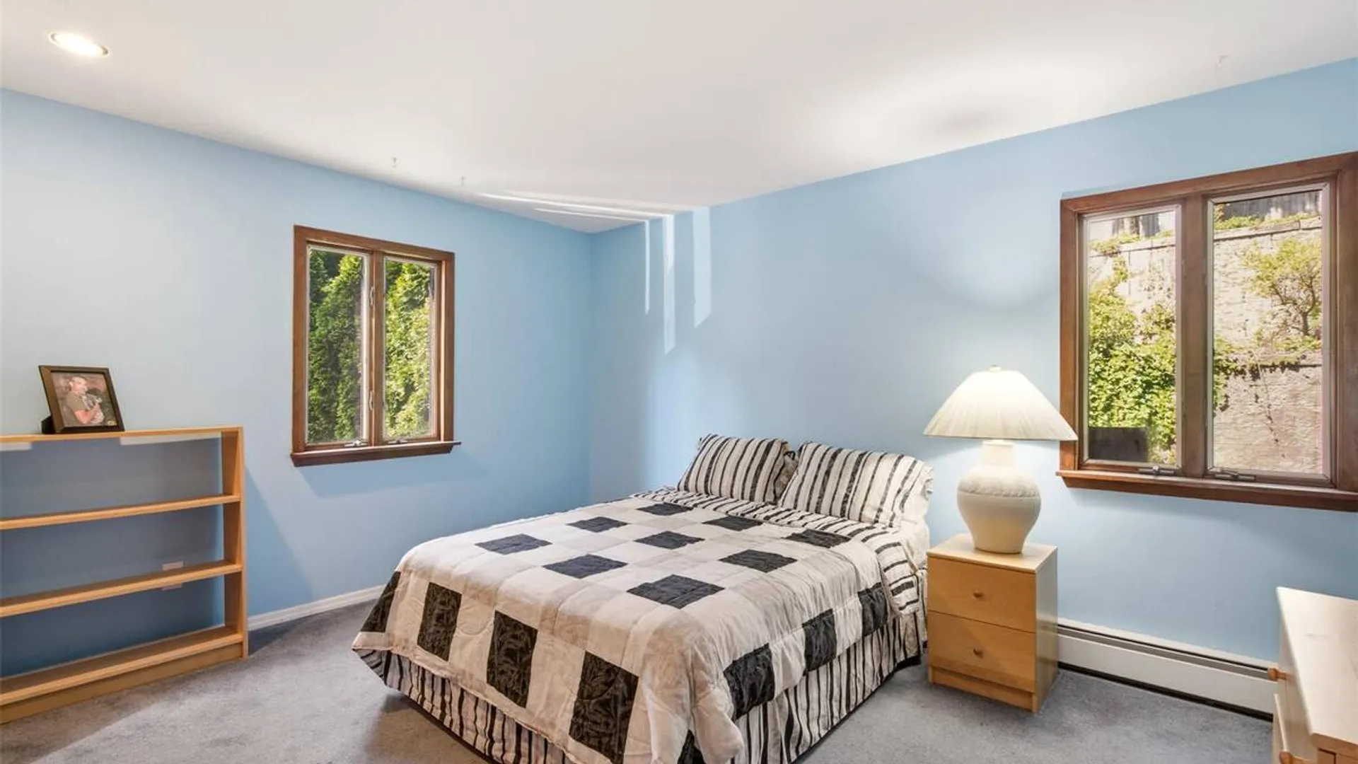 Property at 29 Vineyard Road, Huntington, NY 11743 11