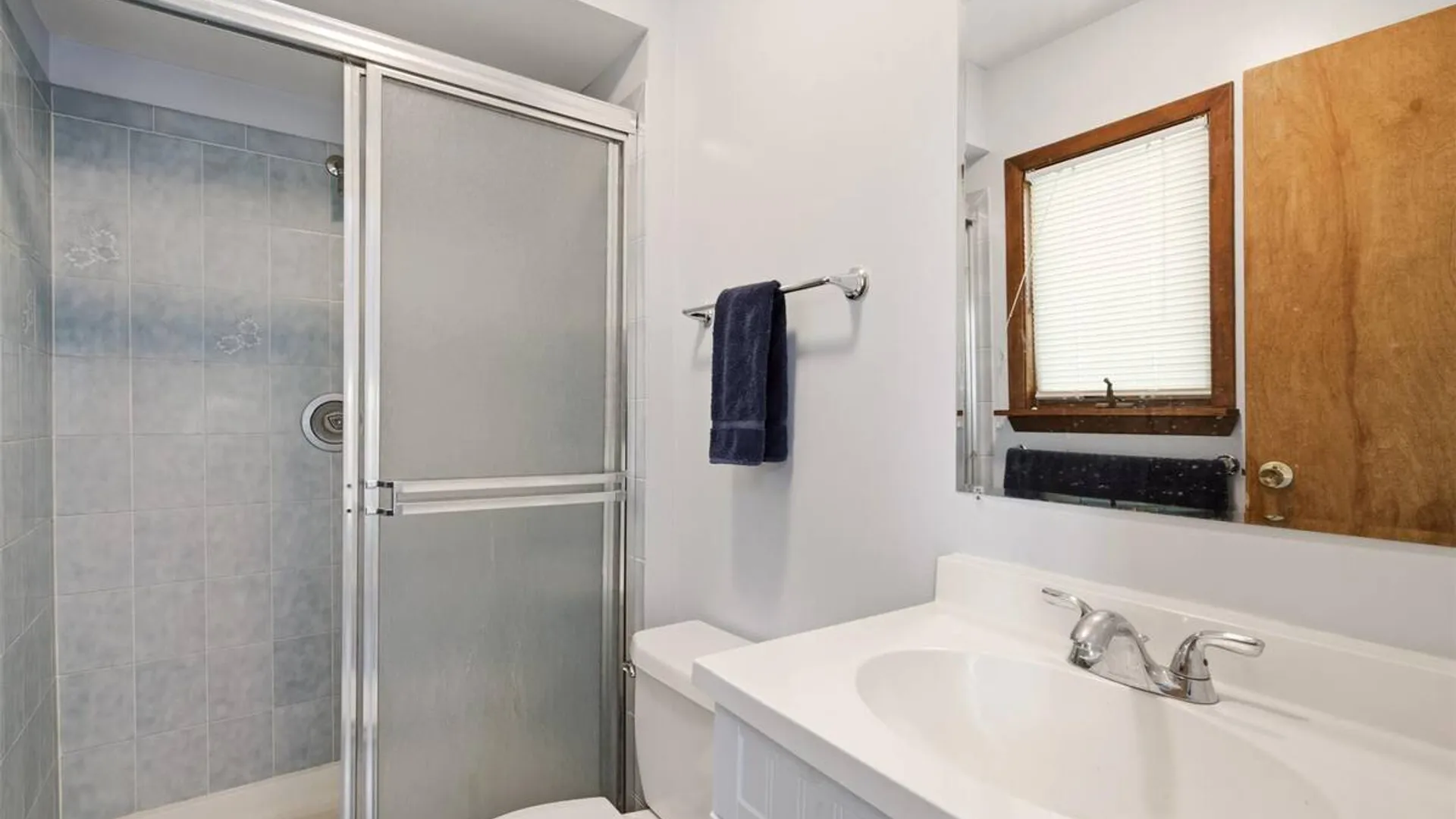 Property at 29 Vineyard Road, Huntington, NY 11743 12