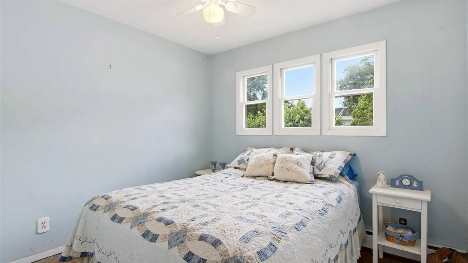 Property at 163 Islip Boulevard, Islip Terrace, NY 11752 12