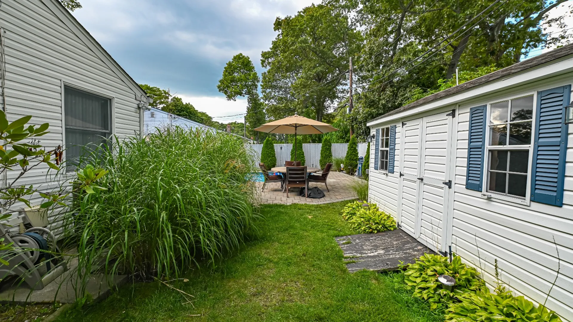 Property at 23 Hurtin Boulevard, Smithtown, NY 11787 32