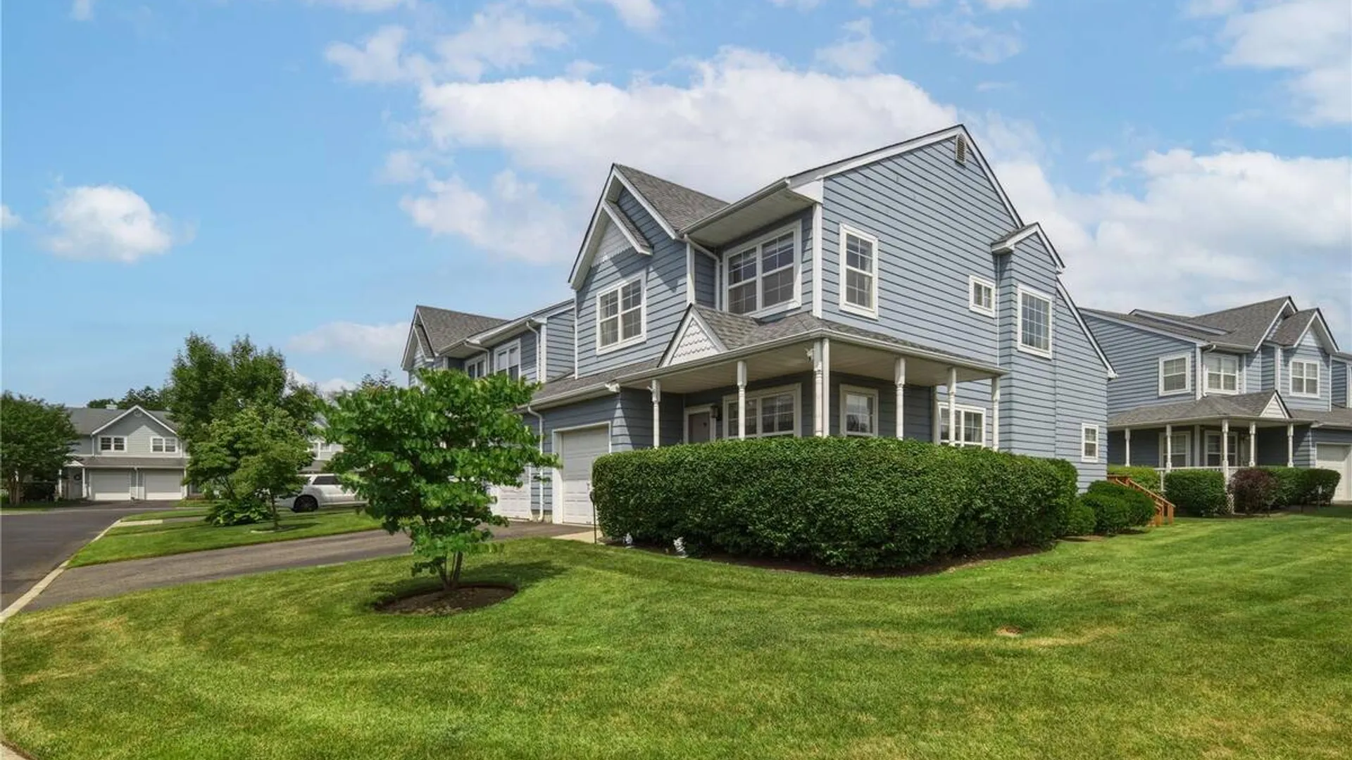 Property at 9 Shady Lane, Central Islip, NY 11722 3