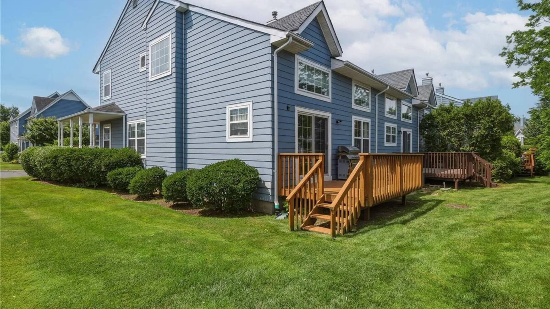 Property at 9 Shady Lane, Central Islip, NY 11722 4
