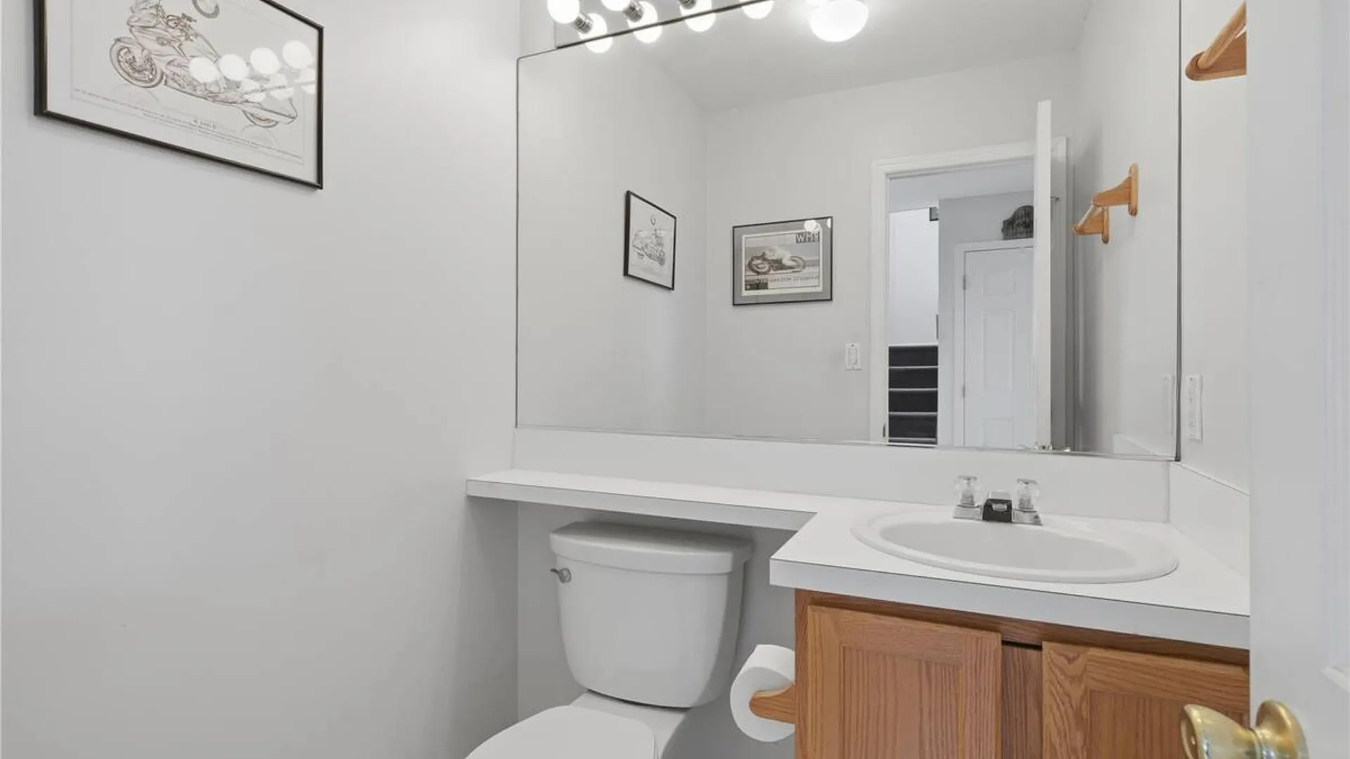 Property at 9 Shady Lane, Central Islip, NY 11722 22