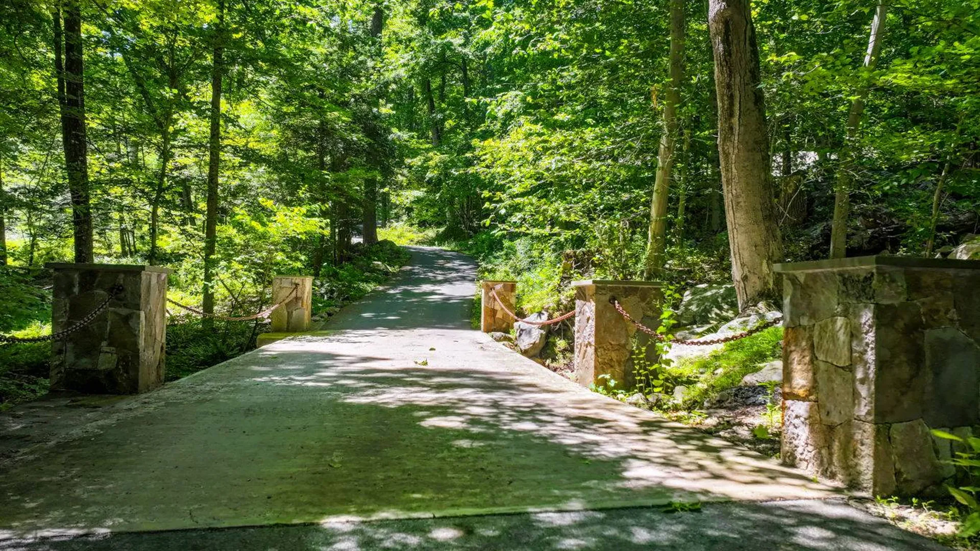 Property at 5 Buroak Dr, Hopewell Junction, NY 12533 80